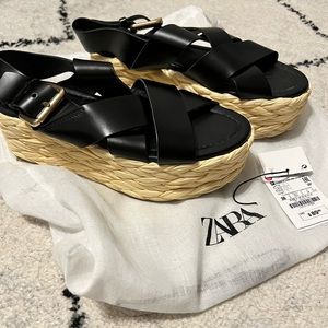 ZARA Flatform Leather Sandal